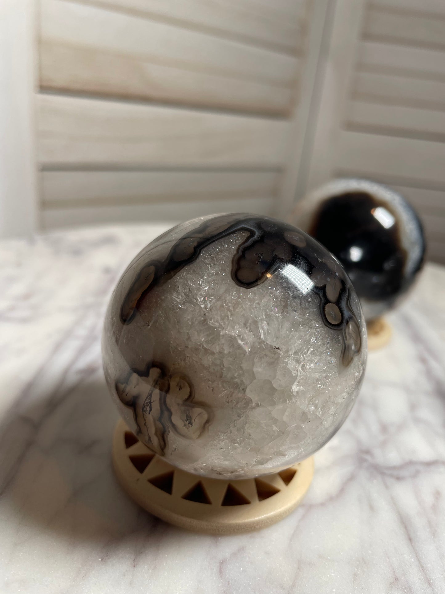 Black Phantom Agate Spheres