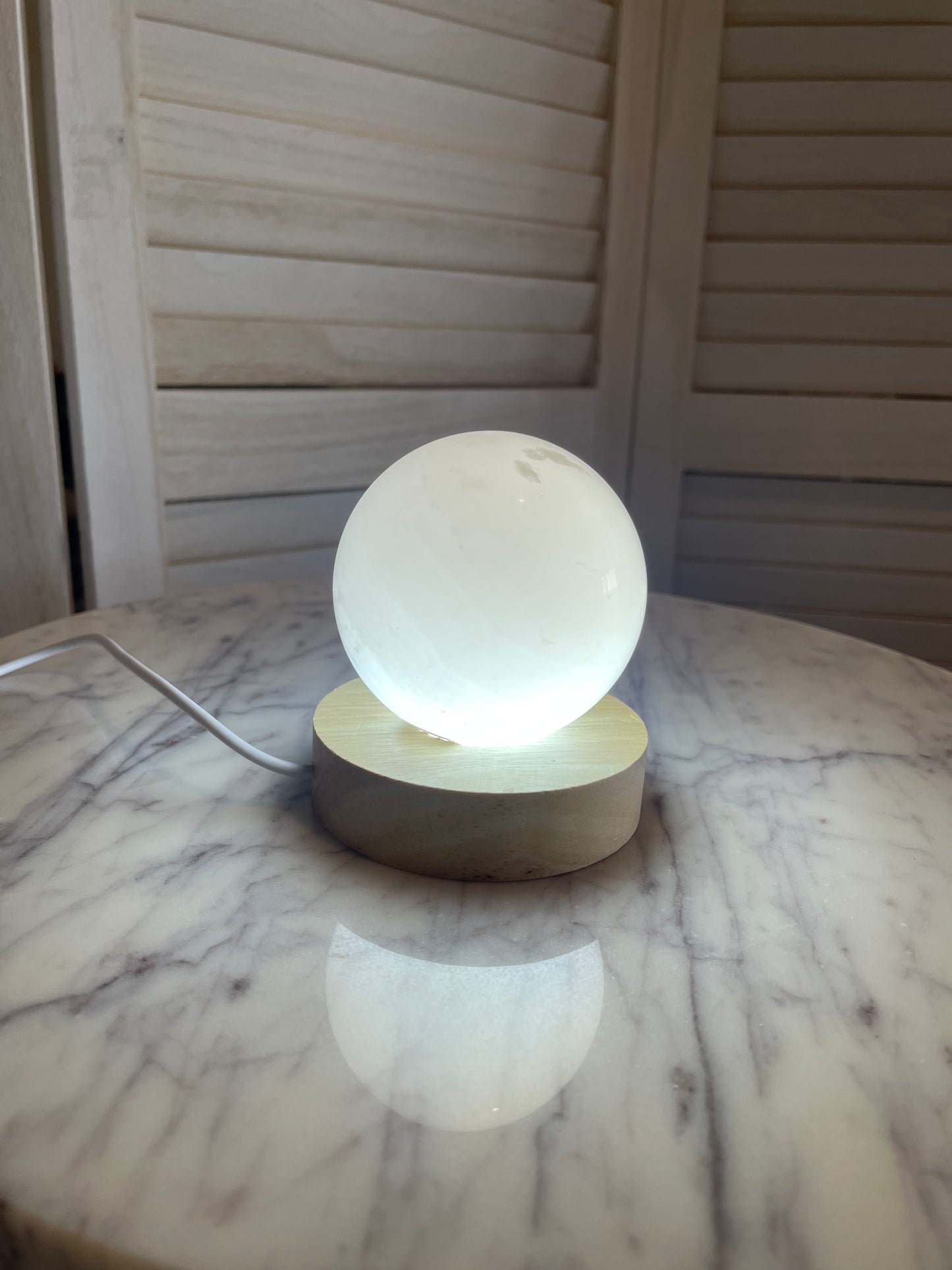 Circle Light Sphere Stand