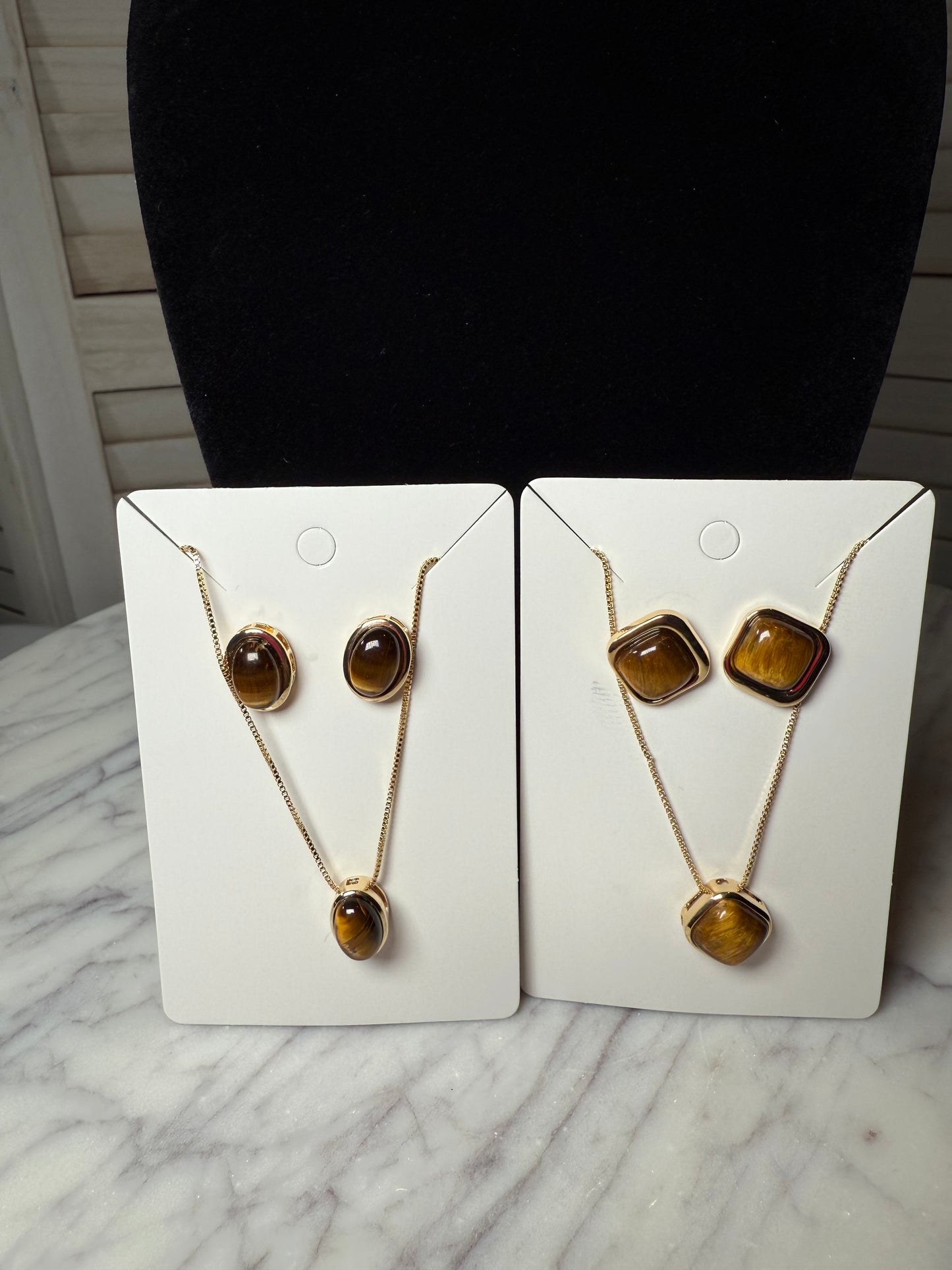 Tiger's Eye Earrings and Necklace Set