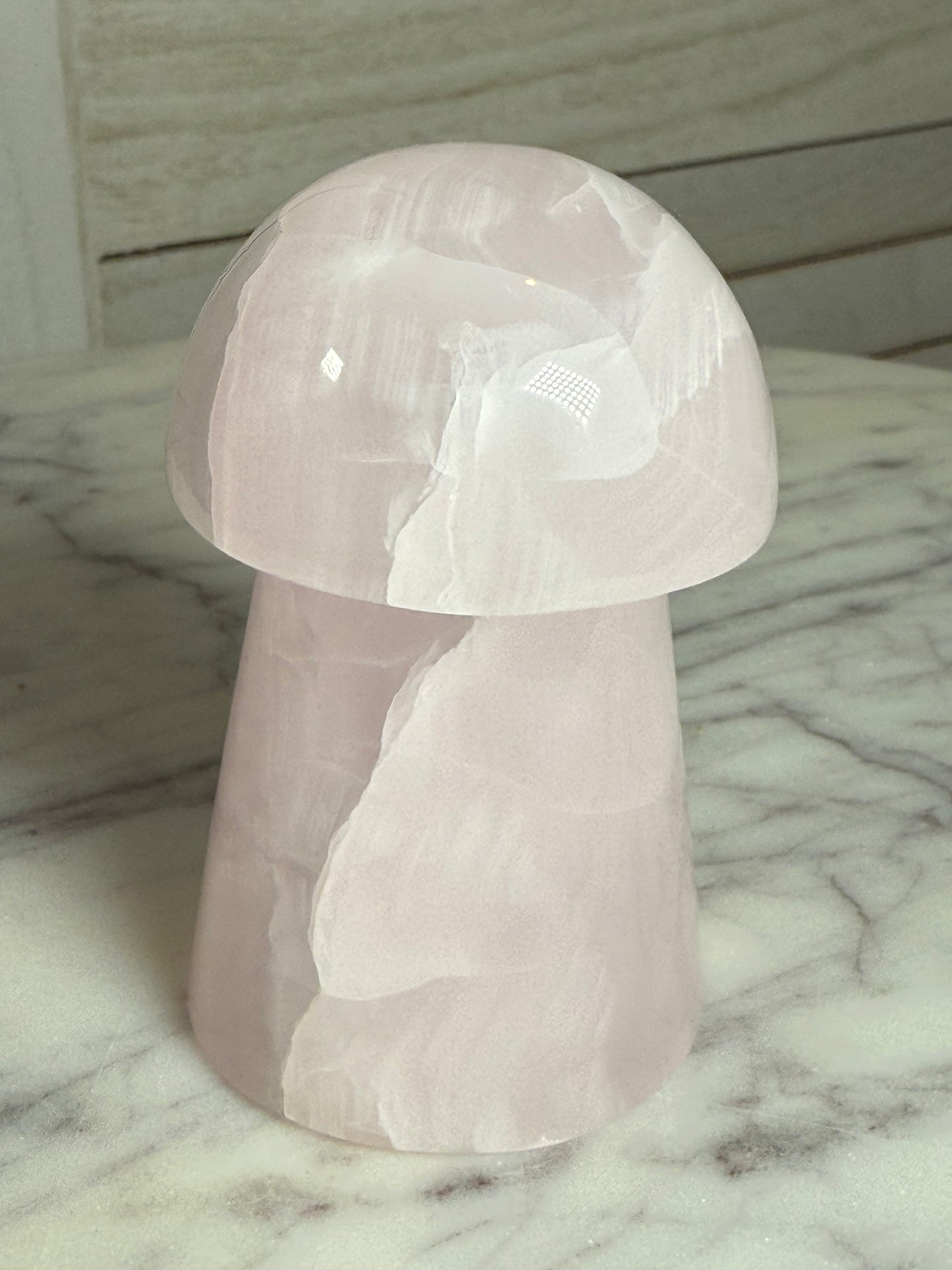 Mangano Calcite Mushroom