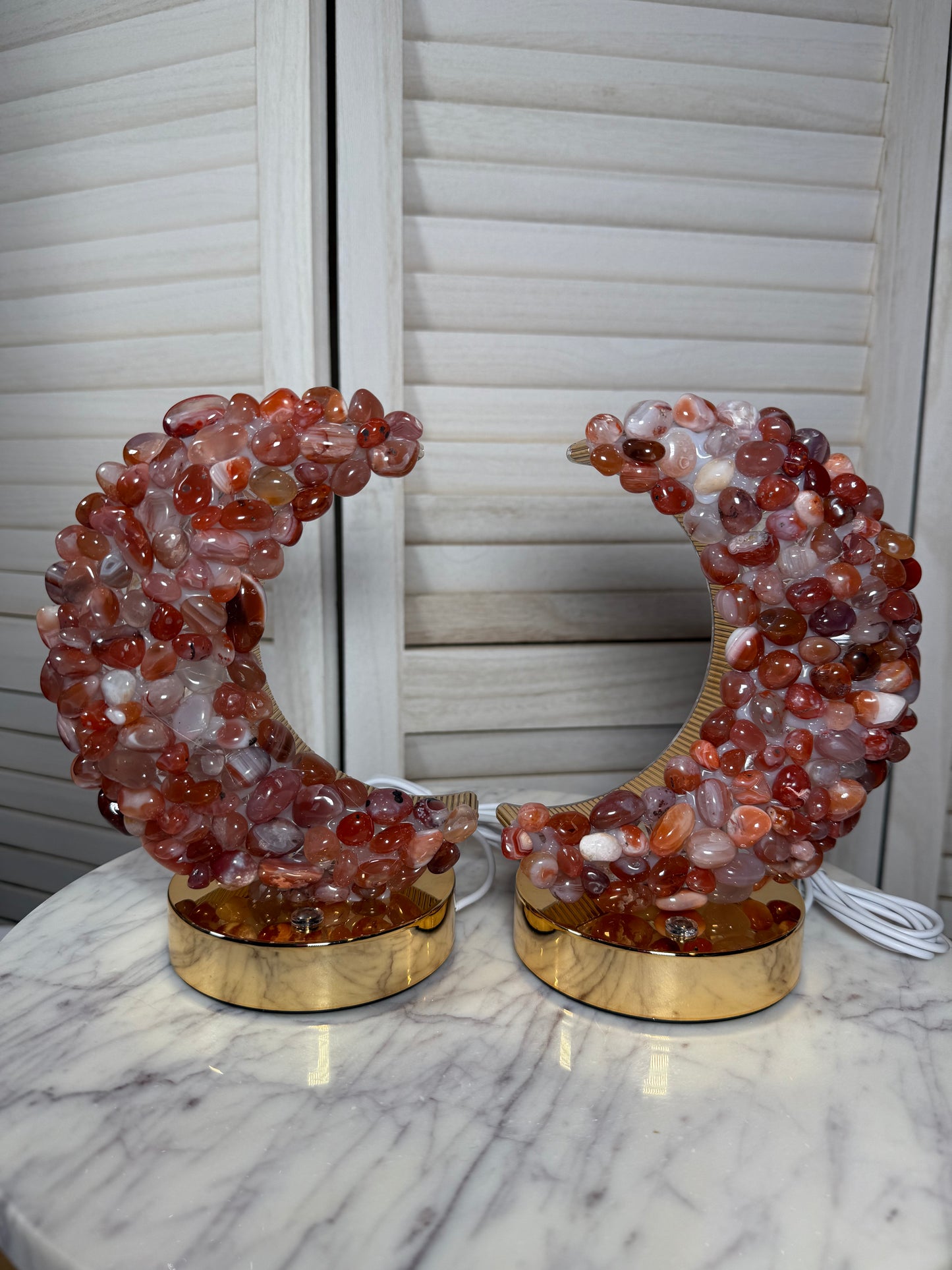 Carnelian Crescent Moon Lamp