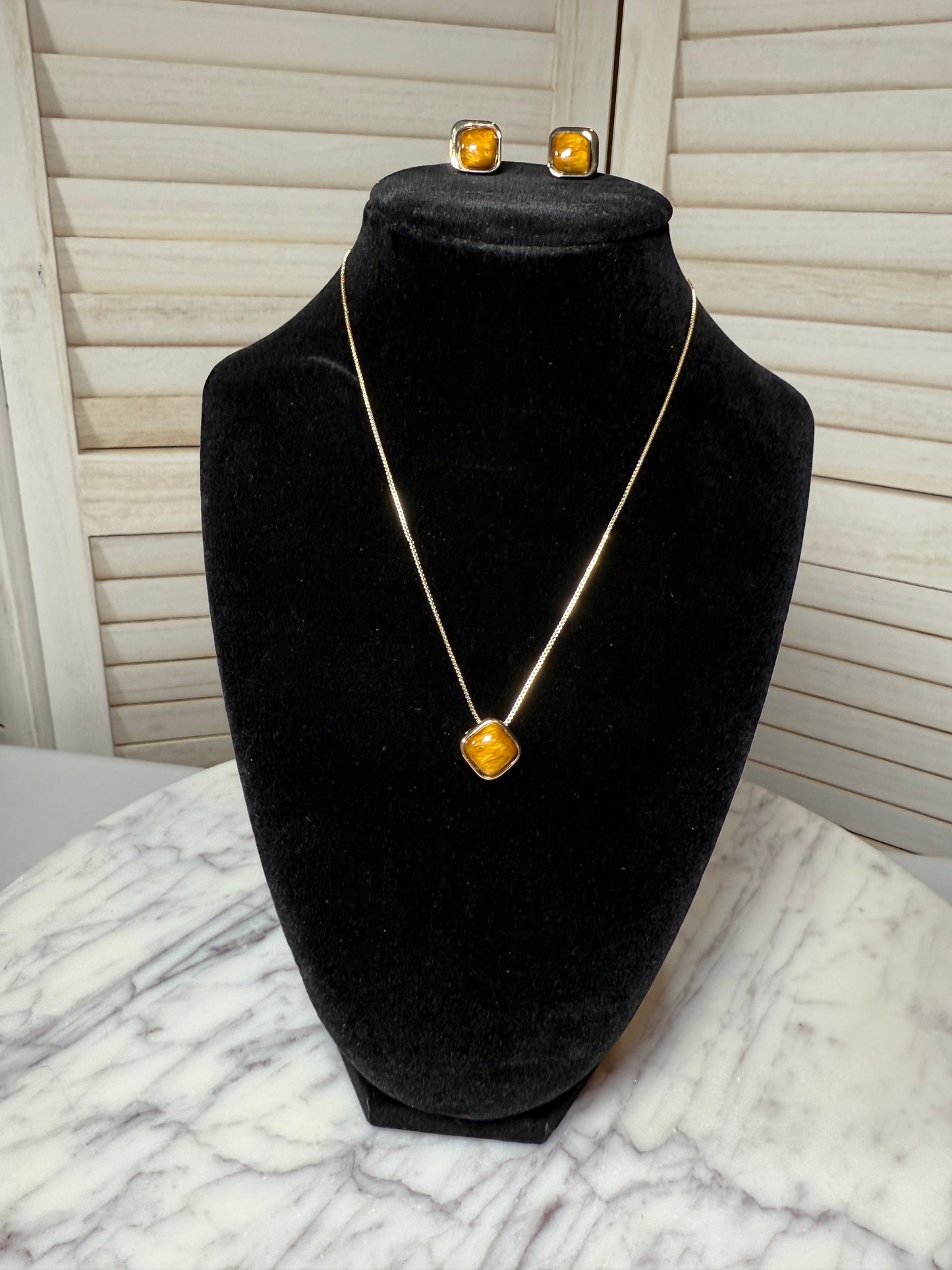 Tiger's Eye Earrings and Necklace Set