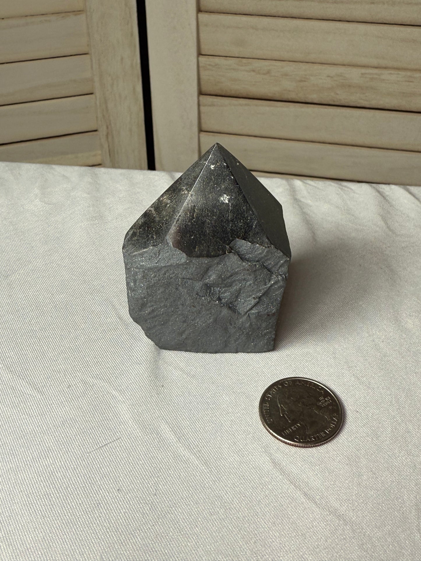 Hematite Top Polish Point