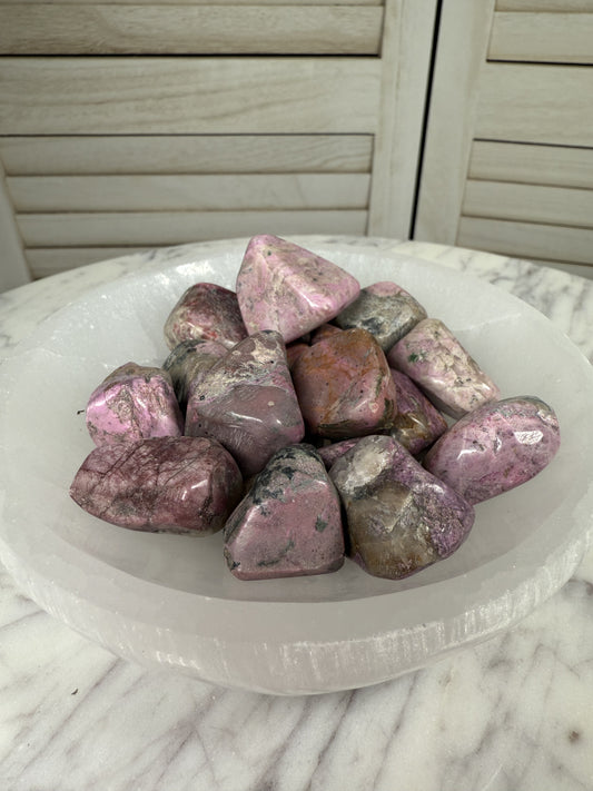 Cobalto Calcite Tumble Stone